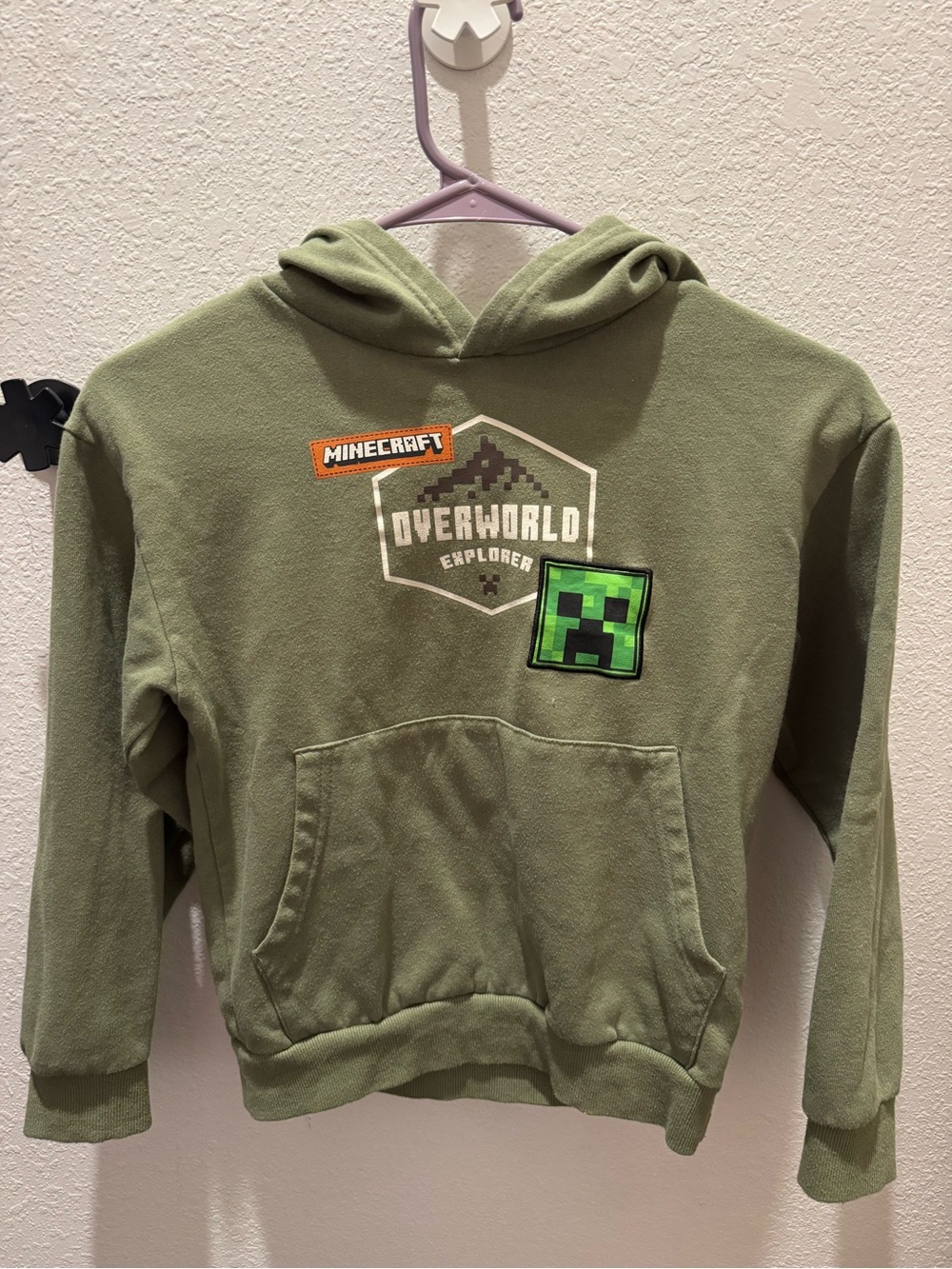 Minecraft Overworld Explorer Green Hoodie - Creeper Patch